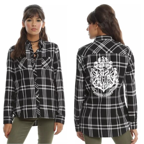 Hot Topic Harry Potter Hogwarts Plaid Woven Button-Up Size Large - Picture 1 of 6